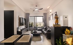 Centana Thu Thiem - Serviced Apartment - Saigon - District 2 - Q2 - Ho Chi Minh City - Netflix, Fpt Tv, Youtube Premium, Playstation 5, Workstation - Super Wifi